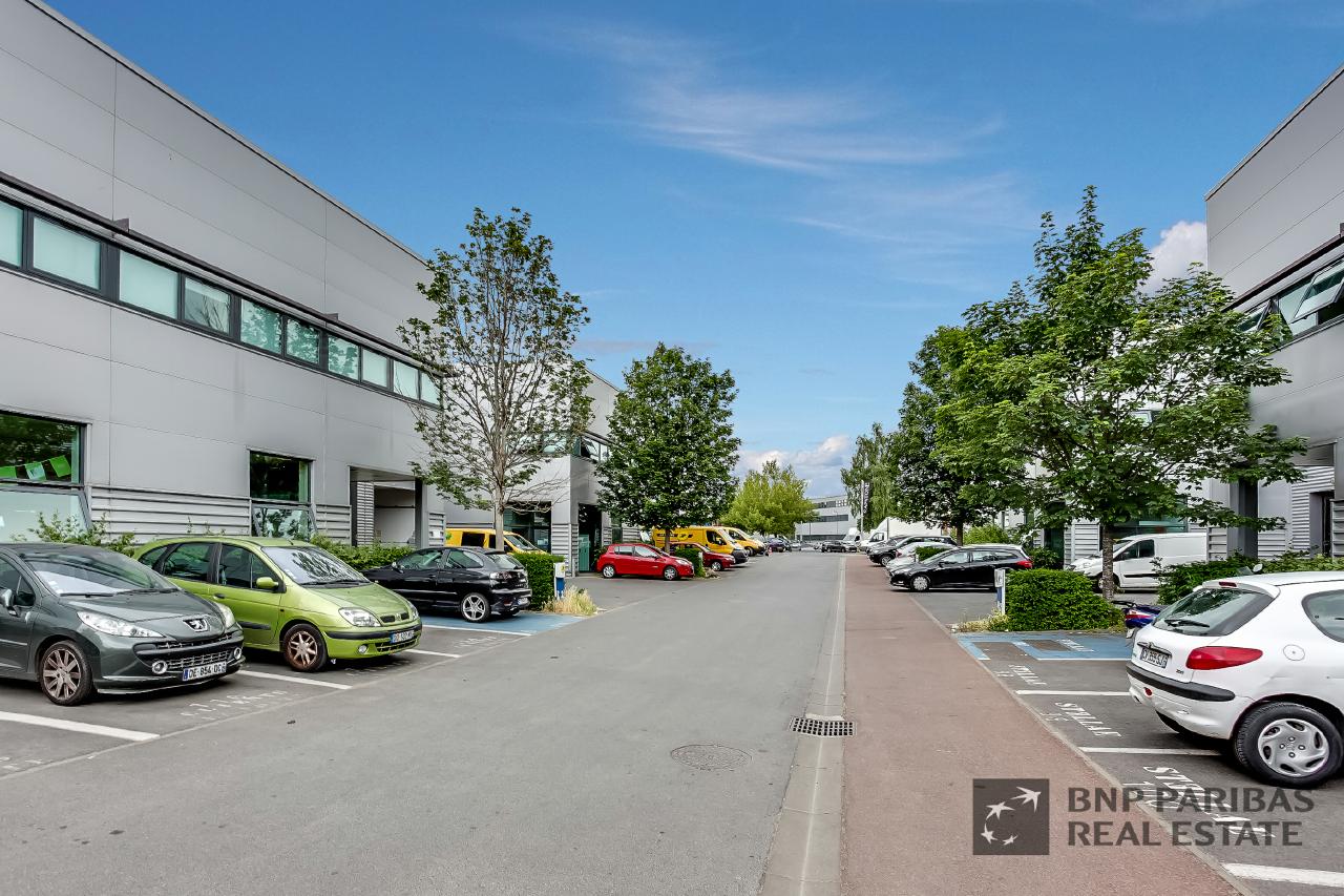 Local d'activité Ivry-sur-Seine 1006m² Location local d'activité Ivry-sur-Seine Val-de-Marne OLACT2420039 5